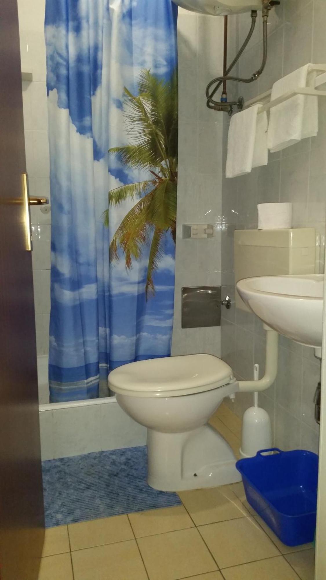 Guest House Damir Makarska Extérieur photo