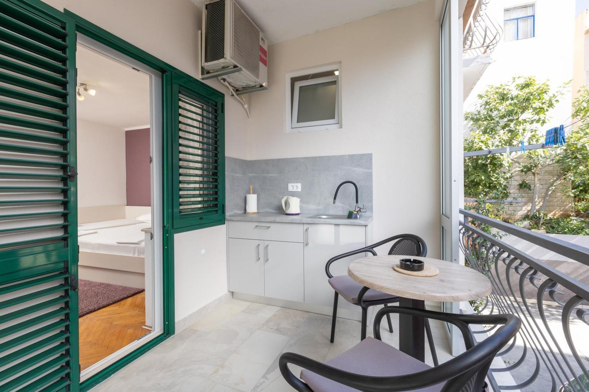 Guest House Damir Makarska Extérieur photo