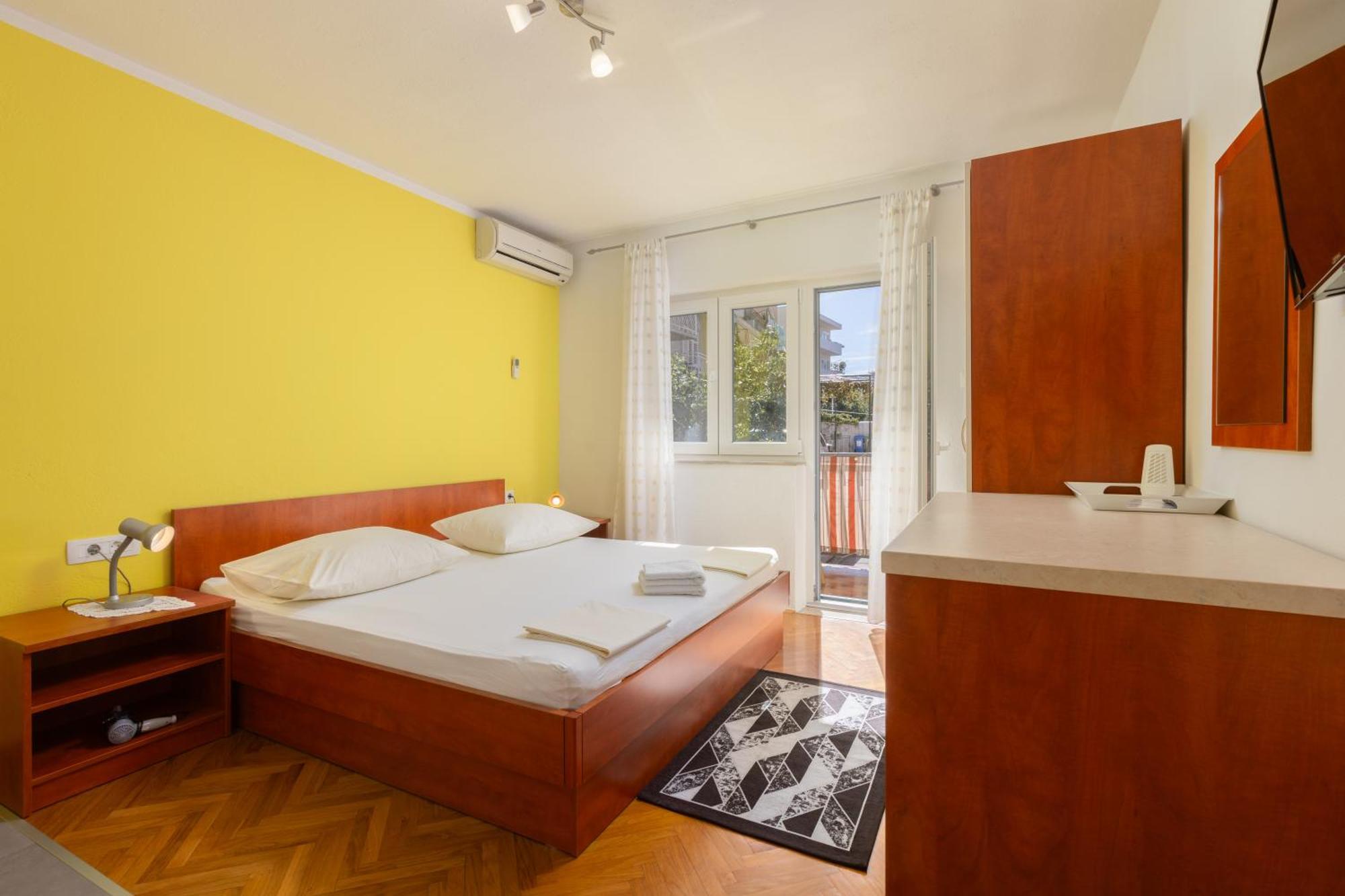 Guest House Damir Makarska Extérieur photo