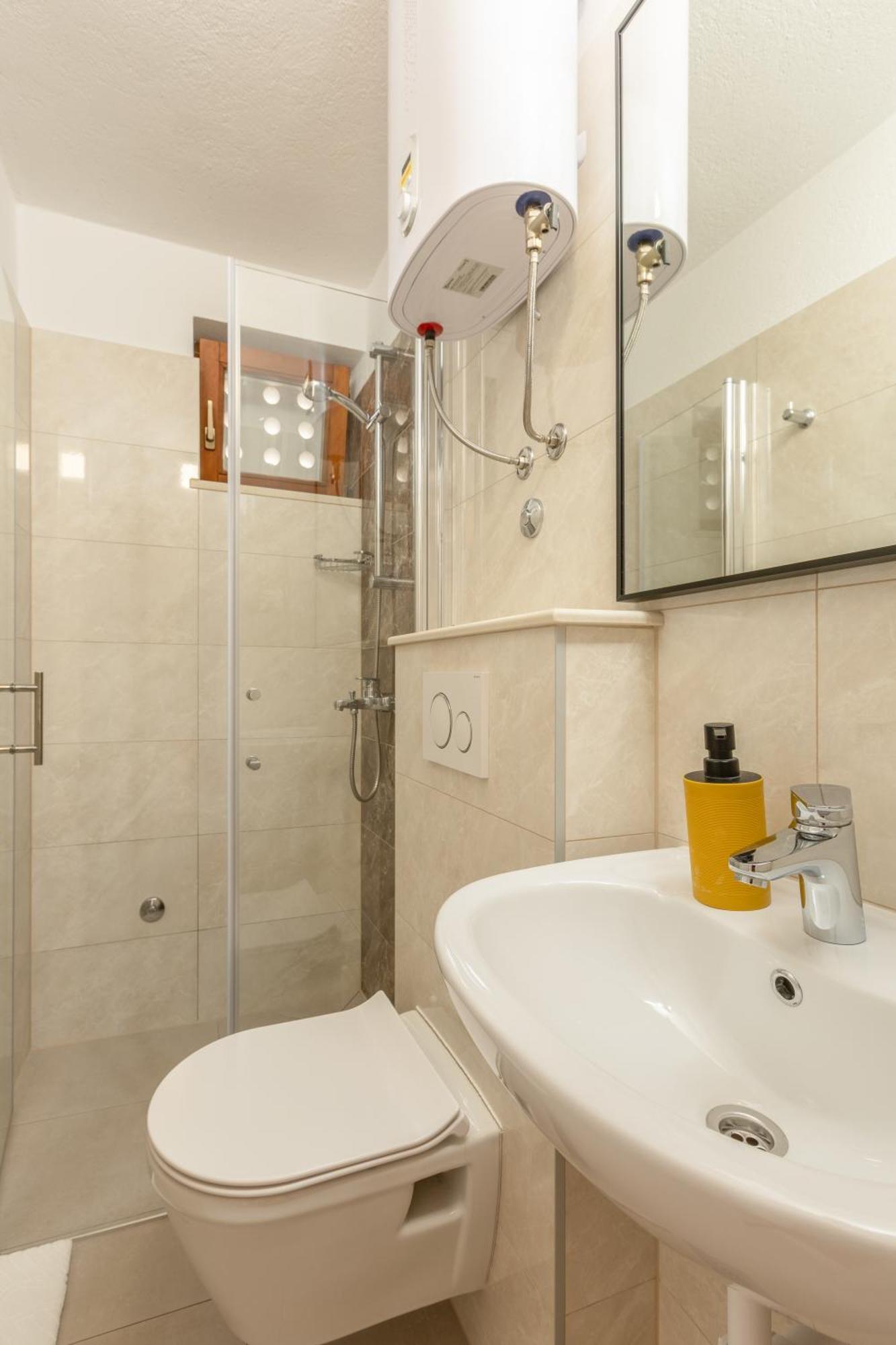 Guest House Damir Makarska Extérieur photo