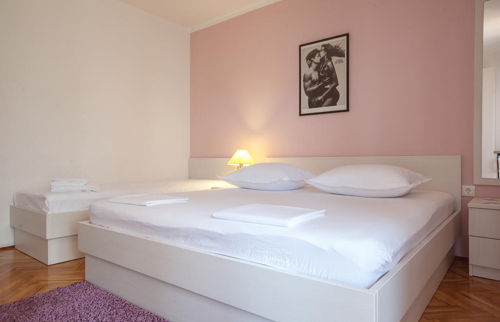 Guest House Damir Makarska Extérieur photo