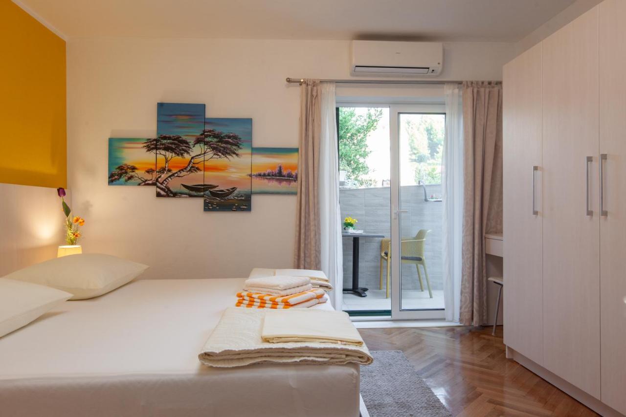 Guest House Damir Makarska Extérieur photo